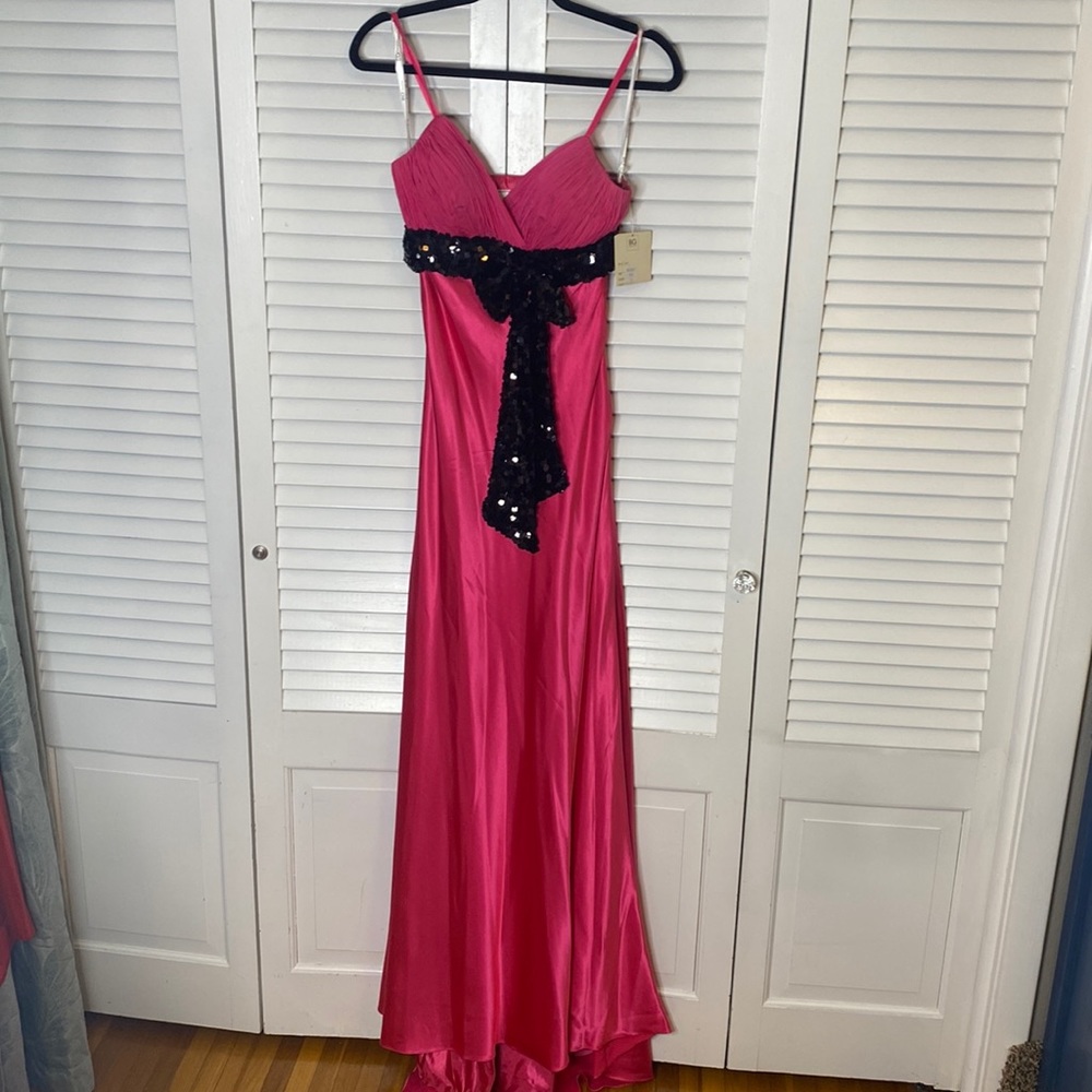 BG Haute | Fuchsia Pink Formal Dress with Black Sequin Bow | NWT | Size 2